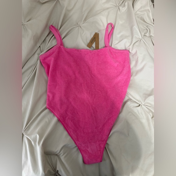 NWT SKIMS TERRY LOUNGE SEAMLESS BODYSUIT - Picture 1 of 6